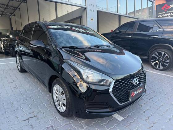 HYUNDAI HB20 1.0 COMFORT PLUS 12V FLEX 4P MANUAL HYUNDAI HB20 1.0 COMFORT PLUS 12V FLEX 4P MANUAL